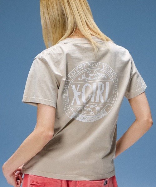 X-girl(エックスガール)の「FADED CIRCLE LOGO S/S TEE(Tシャツ/カットソー・レディース・ブルー/ブラック/ベージュ・S/M/L)」の1枚目の写真