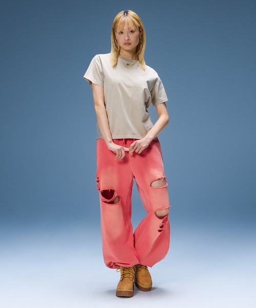X-girl(エックスガール)の「FADED CIRCLE LOGO S/S TEE(Tシャツ/カットソー・レディース・ブルー/ブラック/ベージュ・S/M/L)」の5枚目の写真