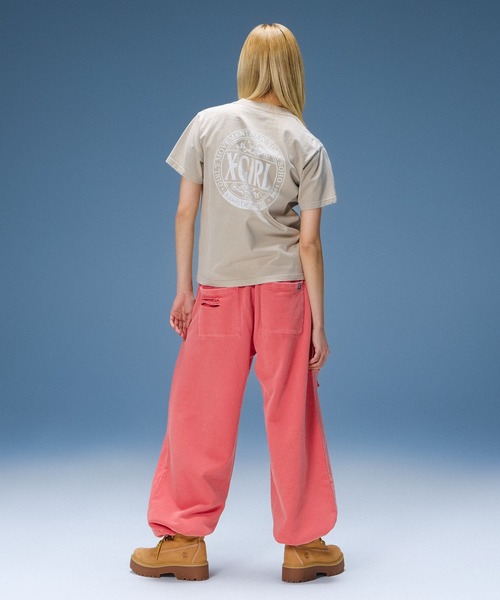 X-girl(エックスガール)の「FADED CIRCLE LOGO S/S TEE(Tシャツ/カットソー・レディース・ブルー/ブラック/ベージュ・S/M/L)」の6枚目の写真