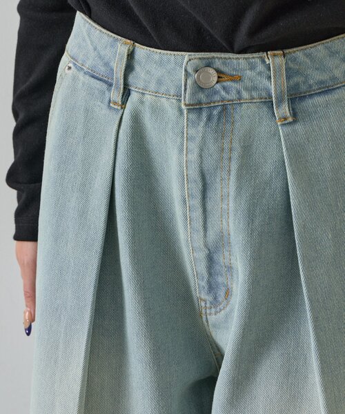 goocy(グーシー)の「【セットアップ対応】デニムタックワイドパンツ(デニムパンツ・レディース・ブラック/ブルー系その他・MEDIUM/SMALL)」の5枚目の写真