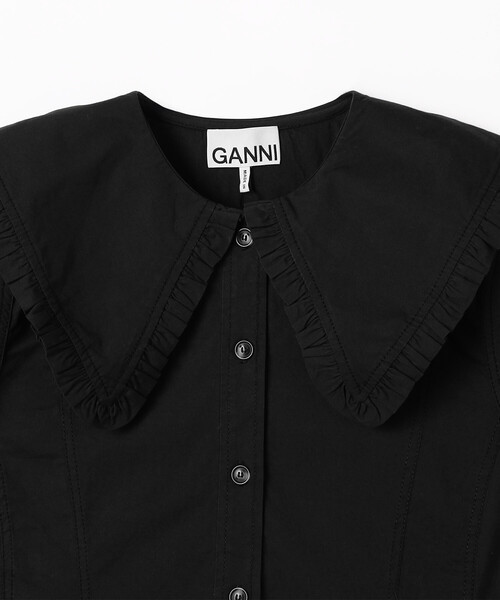 GANNI(ガニー)の「GANNI/ガニー Stretch Cotton Peter Pan Collar Shirt / A1040093 / ストレッチコットン ピーターパンカラー 半袖シャツ(シャツ/ブラウス・レディース・ブラック/オフホワイト・36)」の4枚目の写真