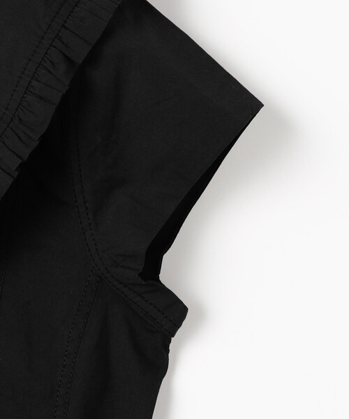 GANNI(ガニー)の「GANNI/ガニー Stretch Cotton Peter Pan Collar Shirt / A1040093 / ストレッチコットン ピーターパンカラー 半袖シャツ(シャツ/ブラウス・レディース・ブラック/オフホワイト・36)」の5枚目の写真
