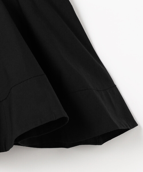 GANNI(ガニー)の「GANNI/ガニー Stretch Cotton Peter Pan Collar Shirt / A1040093 / ストレッチコットン ピーターパンカラー 半袖シャツ(シャツ/ブラウス・レディース・ブラック/オフホワイト・36)」の6枚目の写真