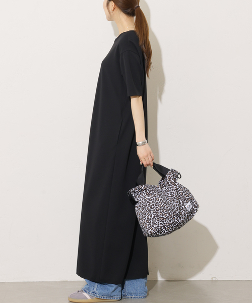 JOURNAL STANDARD relume（ジャーナルスタンダード　レリューム）の「カットジャージーハーフスリーブワンピース（ワンピース・レディース・ブラック/ブラウン・FREE）」の4枚目の写真