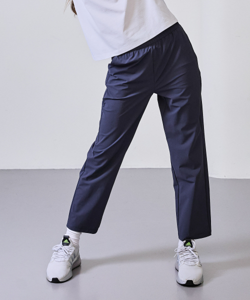 BASIC HOUSE（ベーシックハウス）の「レディース スーパー ストレッチ スパン バンディング ストレートパンツ ダークグレー（スウェットパンツ・レディース・ダークグレー・26inch/28inch/30inch/32inch）」の10枚目の写真