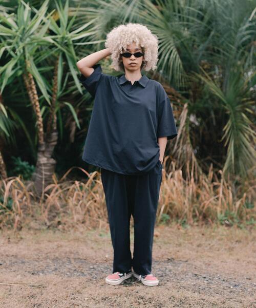 URBAN RESEARCH（アーバンリサーチ）の「Wide Dad　BREEZY TECH ポロシャツ（ポロシャツ・メンズ・ブラック/ネイビー・1/2）」の7枚目の写真