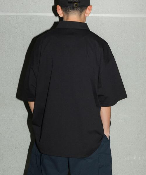 URBAN RESEARCH（アーバンリサーチ）の「Wide Dad　BREEZY TECH ポロシャツ（ポロシャツ・メンズ・ブラック/ネイビー・1/2）」の18枚目の写真