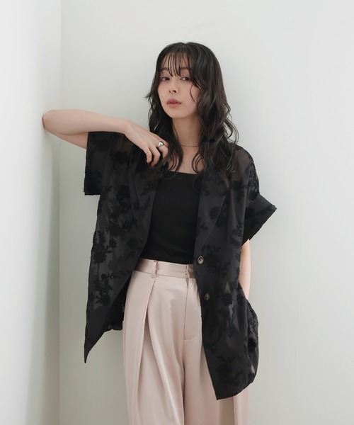 LIAN(リアン)の「フラワーエンブロイダリーハーフジャケット(テーラードジャケット・レディース・ブラック/アイボリー・FREE)」の13枚目の写真