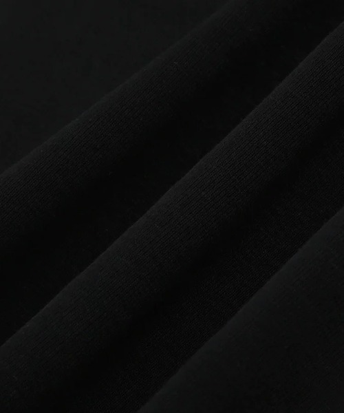 .KOM(ドットコム)の「A'GEM/9 × .kom 『.KOM/ドットケーオーエム』ジップポケットポロトップス(シャツ/ブラウス・レディース・ホワイト/ブラック・FREE)」の18枚目の写真