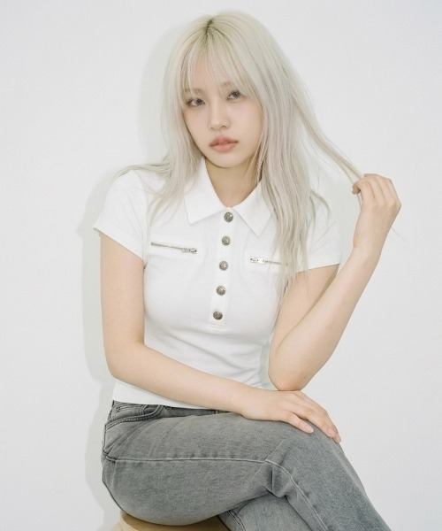 .KOM(ドットコム)の「A'GEM/9 × .kom 『.KOM/ドットケーオーエム』ジップポケットポロトップス(シャツ/ブラウス・レディース・ホワイト/ブラック・FREE)」の9枚目の写真