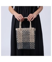SPECIAL PRODUCT DESIGN（スペシャルプロダクトデザイン）の「アバカのバイカラー格子編みバッグ ナチュラル かごバッグ 麻（かごバッグ）」