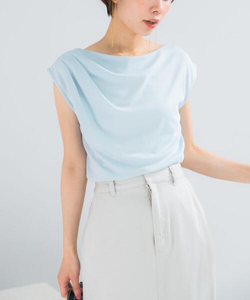 URBAN RESEARCH ROSSO WOMEN(アーバンリサーチ ロッソ)の「クールタッチ デザインドレープカットソー(Tシャツ/カットソー・レディース・オフホワイト/ネイビー/ブルー系その他・FREE)」の2枚目の写真
