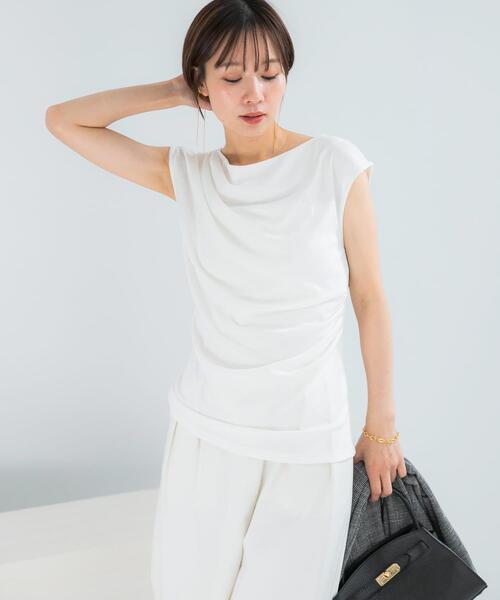 URBAN RESEARCH ROSSO WOMEN(アーバンリサーチ ロッソ)の「クールタッチ デザインドレープカットソー(Tシャツ/カットソー・レディース・オフホワイト/ネイビー/ブルー系その他・FREE)」の7枚目の写真