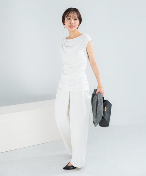 URBAN RESEARCH ROSSO WOMEN(アーバンリサーチ ロッソ)の「クールタッチ デザインドレープカットソー(Tシャツ/カットソー・レディース・オフホワイト/ネイビー/ブルー系その他・FREE)」の9枚目の写真