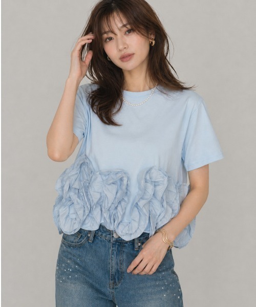 Lateru（ラテル）の「ヘムラインフリル T シャツ（Tシャツ/カットソー・レディース・ホワイト/ブルー/ブラック・FREE）」の2枚目の写真