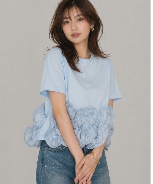 Lateru（ラテル）の「ヘムラインフリル T シャツ（Tシャツ/カットソー・レディース・ホワイト/ブルー/ブラック・FREE）」の11枚目の写真