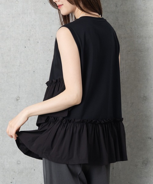 MAISONCOMFY (メゾンコンフィ)の「【接触冷感 フリルカットソー】異素材ドッキングが可愛らしい1枚(Tシャツ/カットソー・レディース・カーキ/ブラック/ホワイト・FREE)」の7枚目の写真