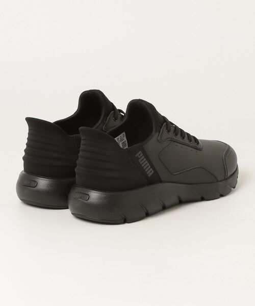 PUMA(プーマ)の「PUMA プーマ SOFTRIDE FLEX LSL EASE IN WD【軽量】メンズスニーカー(ソフトライドフレックスLSLイーズインワイド)(スニーカー・メンズ・ブラック・25.0cm/25.5cm/26.0cm/26.5cm/27.0cm/27.5cm/28.0cm/29.0cm/30.0cm)」の2枚目の写真