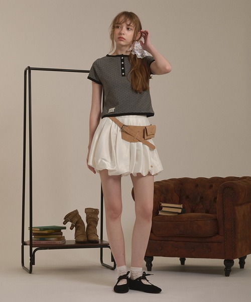 hazyl(ヘイジル)の「assort henry design button T-shirt / アソートヘンリーデザインボタンTシャツ(Tシャツ/カットソー・レディース・ブルー系その他/グレー系その他・フリー)」の10枚目の写真