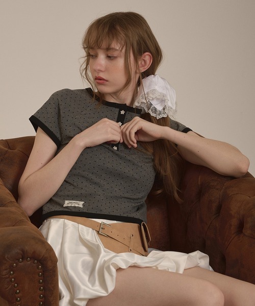 hazyl(ヘイジル)の「assort henry design button T-shirt / アソートヘンリーデザインボタンTシャツ(Tシャツ/カットソー・レディース・ブルー系その他/グレー系その他・フリー)」の18枚目の写真