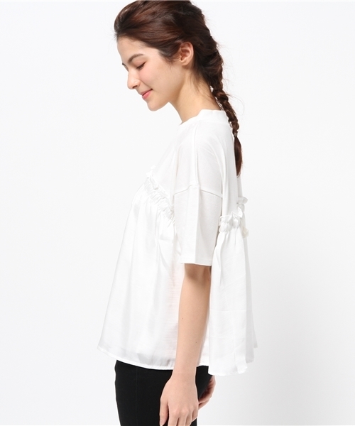 OUTLET（アウトレット）の「【Discoat】レイヤード風H/N（Tシャツ/カットソー・レディース・ホワイト×ホワイト/グレー系その他・FREE）」の4枚目の写真