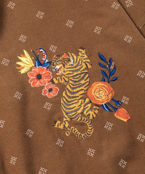 rehacer(レアセル)の「rehacer : Souvenir Dot Flower Shirts / スーベニア ドットフラワー シャツ(シャツ/ブラウス・メンズ・ブラウン/ブラック・X-LARGE/LARGE/MEDIUM/SMALL)」の4枚目の写真