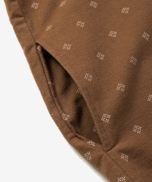 rehacer(レアセル)の「rehacer : Souvenir Dot Flower Shirts / スーベニア ドットフラワー シャツ(シャツ/ブラウス・メンズ・ブラウン/ブラック・X-LARGE/LARGE/MEDIUM/SMALL)」の18枚目の写真