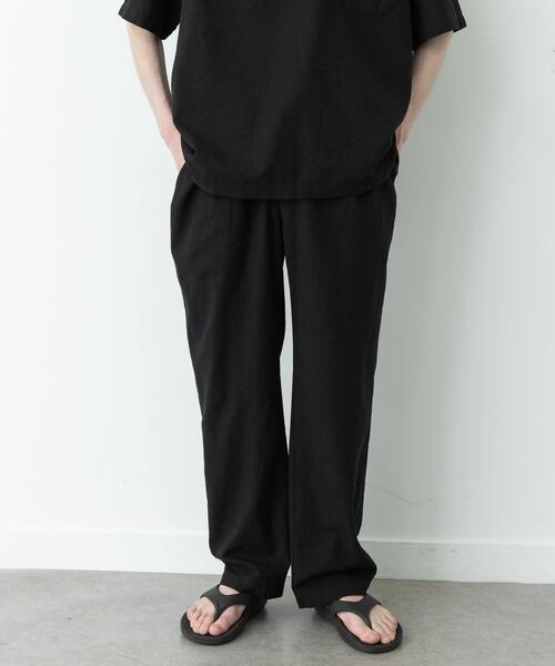 URBAN RESEARCH Sonny Label(アーバンリサーチサニーレーベル)の「接触冷感リネン混テーパードパンツ(その他パンツ・メンズ・ブラック/チャコールグレー・MEDIUM/SMALL/LARGE)」の2枚目の写真