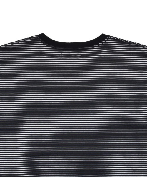 MINEDENIM(マインデニム)の「MINEDENIM (マインデニム)Micro Border Loose Crewneck T-SH(Tシャツ/カットソー・メンズ・ブラック/ホワイト・L/M)」の6枚目の写真