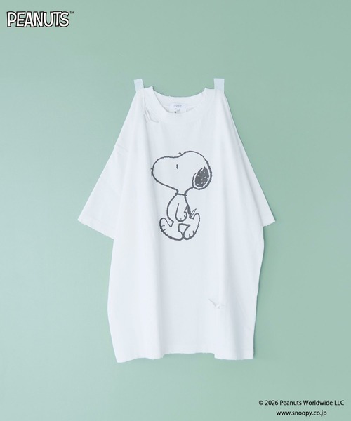 LOWRYS FARM(ローリーズファーム)の「【SNOOPY】クラッシュTシャツ(Tシャツ/カットソー・レディース・オフホワイト/チャコールグレー/ライトブルー・FREE)」の2枚目の写真