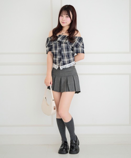 ALLuRing ChaRm(アリュリングチャーム)の「Pleated Sweat Mini Skirt Pants / プリーツスウェットミニスカートパンツ(スカート・レディース・ダークグレー/グレー/ホワイト・M/S)」の6枚目の写真