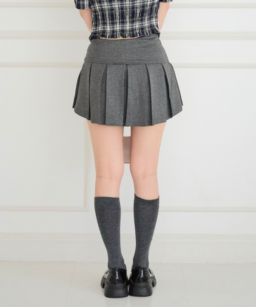 ALLuRing ChaRm(アリュリングチャーム)の「Pleated Sweat Mini Skirt Pants / プリーツスウェットミニスカートパンツ(スカート・レディース・ダークグレー/グレー/ホワイト・M/S)」の12枚目の写真