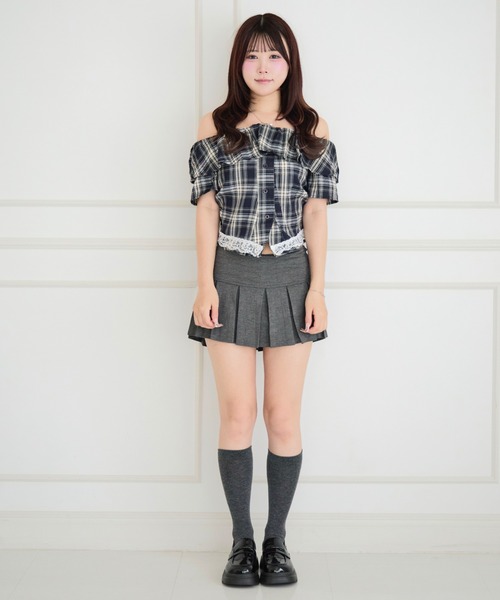 ALLuRing ChaRm(アリュリングチャーム)の「Pleated Sweat Mini Skirt Pants / プリーツスウェットミニスカートパンツ(スカート・レディース・ダークグレー/グレー/ホワイト・M/S)」の4枚目の写真