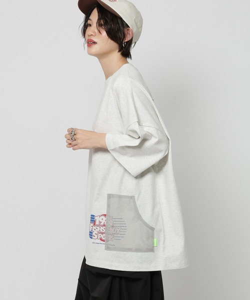 Fishs Eddy（フィッシュエディ）の「【FISHS EDDY(フィッシュエディ)】ポケットTシャツ【UNISEX】（Tシャツ/カットソー・レディース・オフホワイト/ライトグレー/ネイビー・MEDIUM/LARGE）」の5枚目の写真