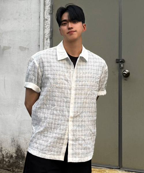 MINDBRIDGE（マインドブリッジ）の「[COUTURE]クロシェオーバーサイズ半袖シャツ - 2カラー（シャツ/ブラウス・メンズ・ホワイト/ブラック・100/110/95/105）」の3枚目の写真