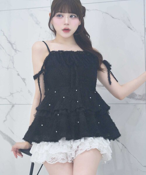 Belle Charme（ベルシャルム）の「【Belle Charme】Shaggy Peplum Tunic（シャツ/ブラウス・レディース・ブラック/ピンク/アイボリー・FREE）」の2枚目の写真
