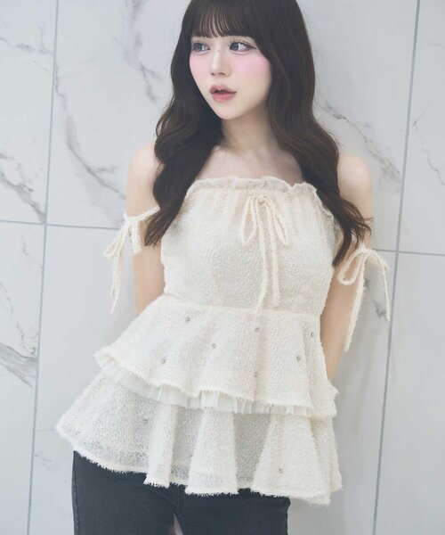 Belle Charme（ベルシャルム）の「【Belle Charme】Shaggy Peplum Tunic（シャツ/ブラウス・レディース・ブラック/ピンク/アイボリー・FREE）」の4枚目の写真