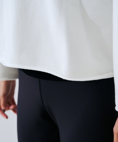 Rouge vif（ルージュヴィフ）の「【IRONING/アイロニング】ロゴショート丈スウェット/スエット logo aweat short po（スウェット・レディース・ホワイト/チャコールグレー・フリー）」の4枚目の写真