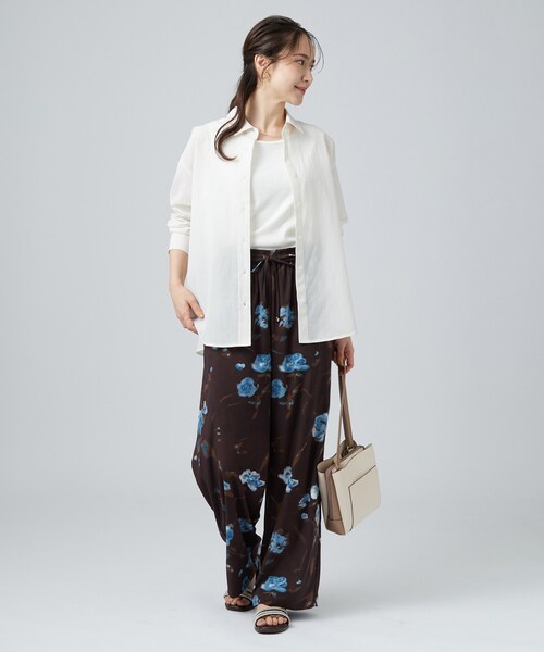 SHOO・LA・RUE（シューラルー）の「【通気性〇/S-LL/洗濯機可】大人のきちんとベーシックシャツ（シャツ/ブラウス・レディース・ブラウン系その他/オレンジ/アイボリー・01/04/03/02）」の6枚目の写真