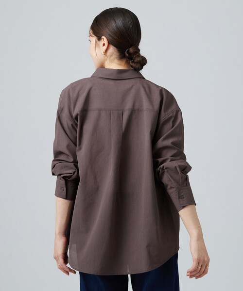 SHOO・LA・RUE（シューラルー）の「【通気性〇/S-LL/洗濯機可】大人のきちんとベーシックシャツ（シャツ/ブラウス・レディース・ブラウン系その他/オレンジ/アイボリー・01/04/03/02）」の9枚目の写真