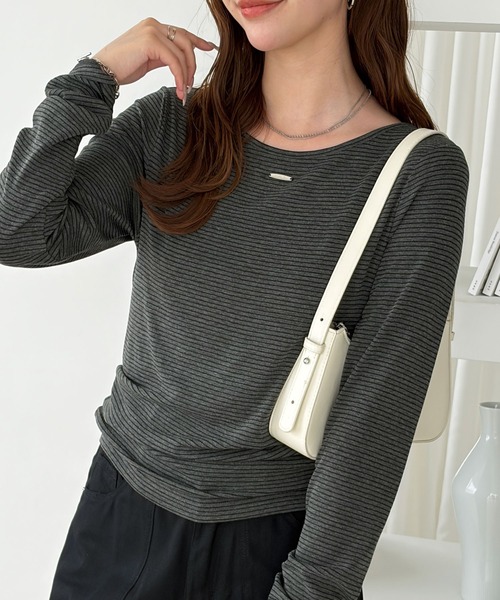 muet.(ミュエ)の「メタルプレート付アソートコンパクトトップス(Tシャツ/カットソー・レディース・グレー系その他/アイボリー/ブラック系その他・MEDIUM/LARGE)」の15枚目の写真