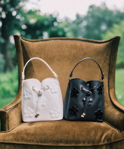 VIS(ビス)の「【MARY QUANT×VIS】デイジーハートカットバッグ(ショルダーバッグ・レディース・ホワイト系その他/ブラック・FREE)」の7枚目の写真