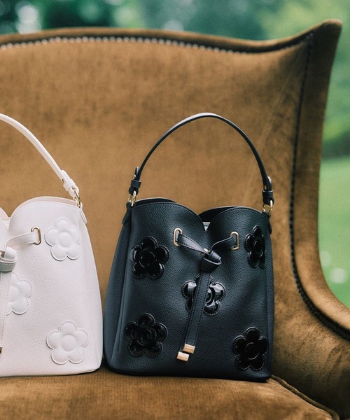 VIS(ビス)の「【MARY QUANT×VIS】デイジーハートカットバッグ(ショルダーバッグ・レディース・ホワイト系その他/ブラック・FREE)」の8枚目の写真