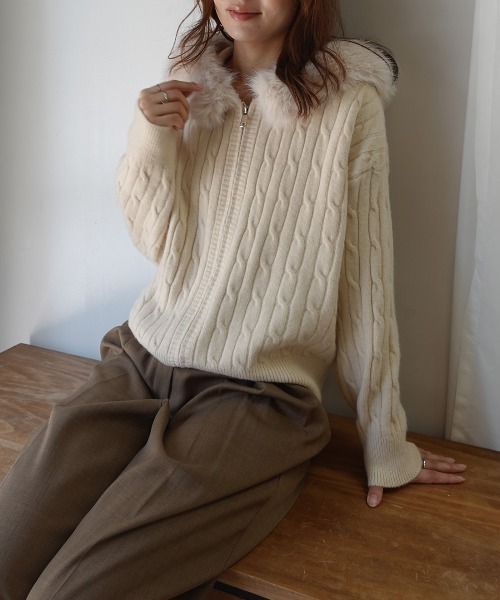 CORNERS（コーナーズ）の「2wayファー付きニットパーカー（パーカー・レディース・ブラック/ベージュ系その他/チャコールグレー/ベージュ/ホワイト・M）」の5枚目の写真