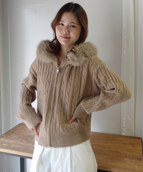 CORNERS（コーナーズ）の「2wayファー付きニットパーカー（パーカー・レディース・ブラック/ベージュ系その他/チャコールグレー/ベージュ/ホワイト・M）」の12枚目の写真