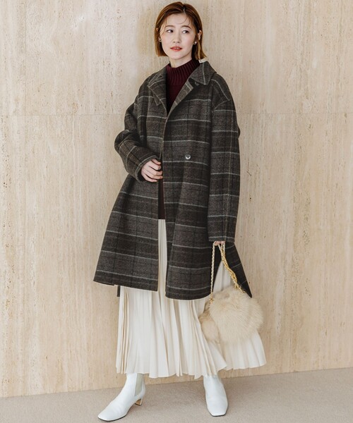 23区(ニジュウサンク)の「カシミヤブレンド ハイネック ニット(ニット/セーター・レディース・イエロー系/ホワイト系/スカイブルー系/グレー系/ダルブルー系/レッド系/ベージュ系/ワイン系・38)」の11枚目の写真