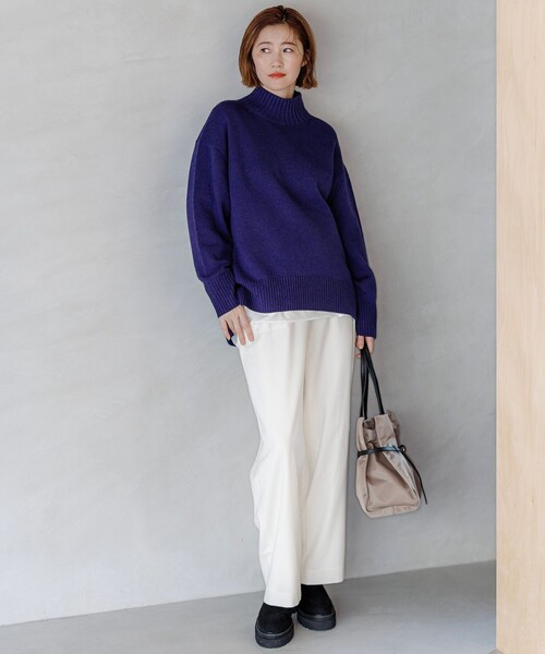 23区(ニジュウサンク)の「カシミヤブレンド ハイネック ニット(ニット/セーター・レディース・イエロー系/ホワイト系/スカイブルー系/グレー系/ダルブルー系/レッド系/ベージュ系/ワイン系・38)」の13枚目の写真