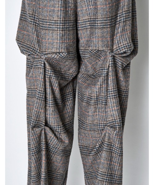 RUMCHE（ラムシェ）の「Curiosity Check Trousers / キュリオシティチェックパンツ（スラックス・レディース・ブラウン・SMALL/MEDIUM）」の9枚目の写真