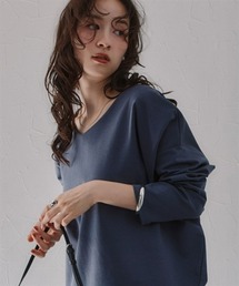 ポンチ素材Ｖネックコクーンシルエット長袖Ｔシャツ［Soiunique］