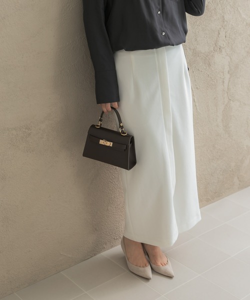 URBAN RESEARCH ROSSO WOMEN（アーバンリサーチ　ロッソ）の「フロントジップストレッチタイトスカート（スカート・レディース・オフホワイト/ブラック/イエロー・TALL/36/38）」の2枚目の写真